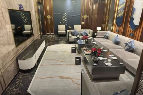 西安依然范特西酒吧FANTASY招聘,陕西西安酒吧招聘兼职,可提供住宿